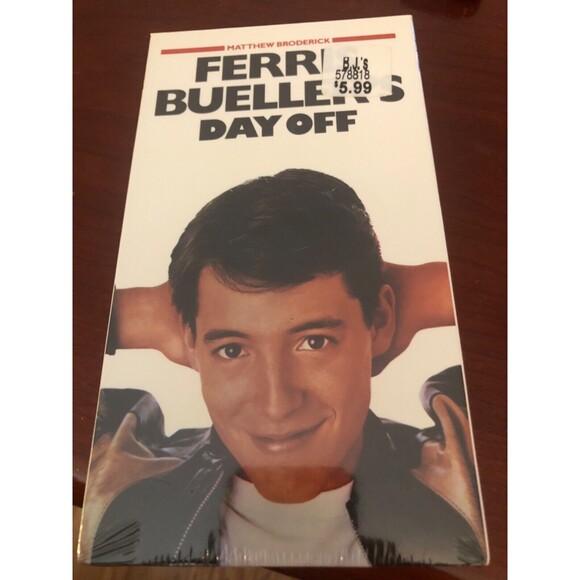 Ferris Bueller's Day Off VHS Tape - Paramount w/ Paramount Factory Water Marks